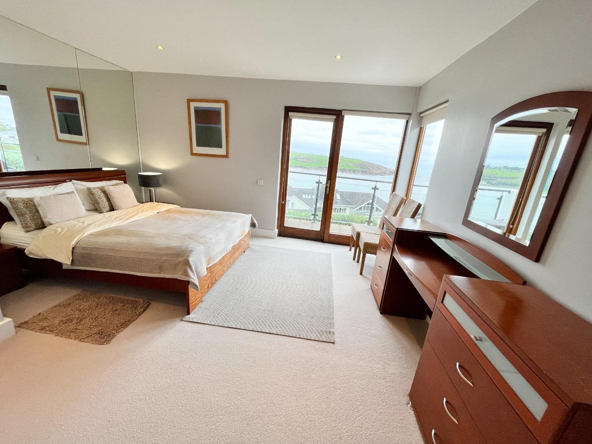 Sea Haven - My Tranquil Costal Retreat - Commanding Views Villa Youghal Exterior photo